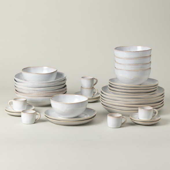 Set 30 Peas de Mesa com Chvena e Pires de Caf Brisa